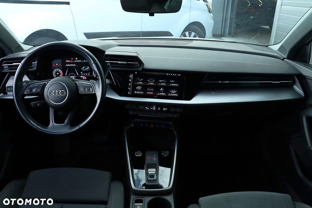 Audi A3 Sportback 35 TFSI S tronic - 11