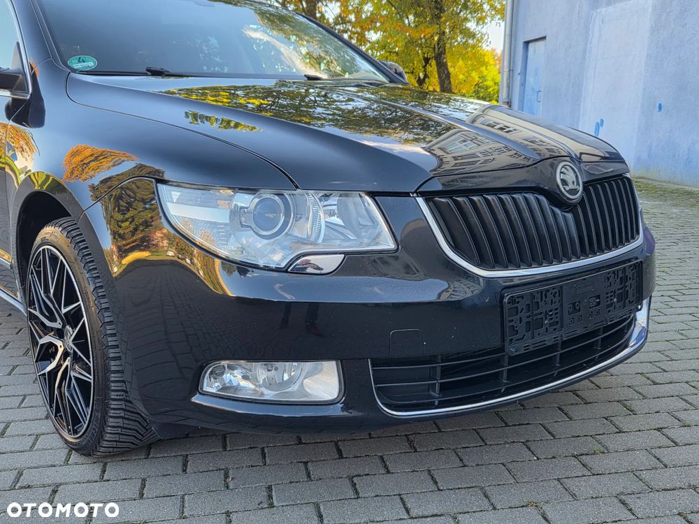 Skoda Superb Combi 2.0 TDI DSG Exclusive - 18