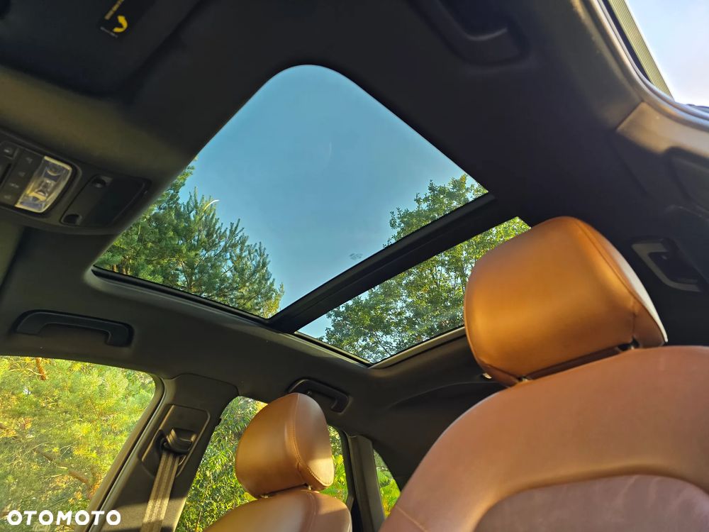 Audi Q3 2.0 TFSI quattro S tronic - 19