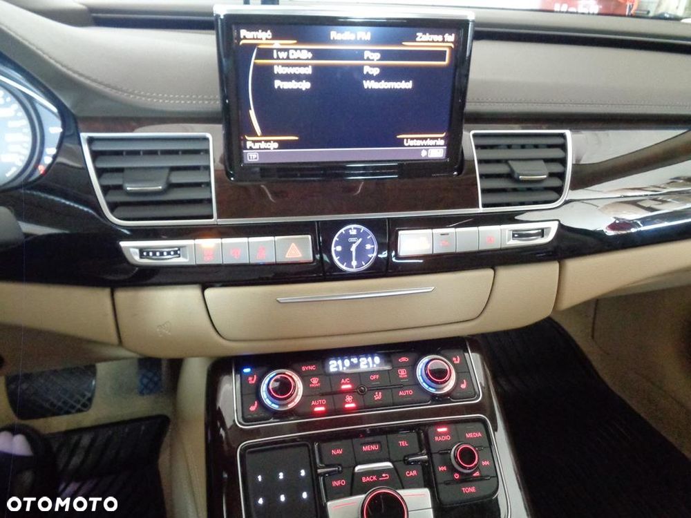 Audi A8 - 25