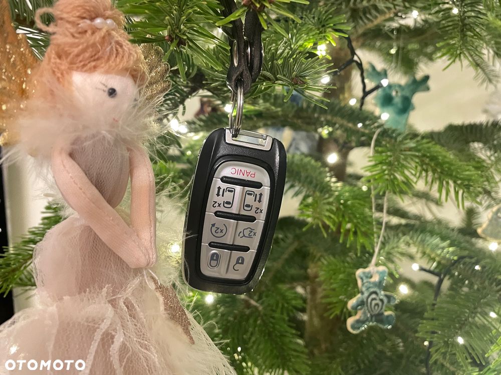 Chrysler Pacifica - 41