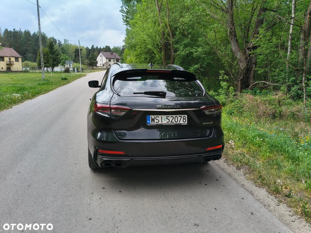 Maserati Levante Trofeo - 7
