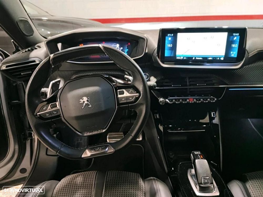 Peugeot 2008 1.5 BlueHDi GT EAT8 - 4