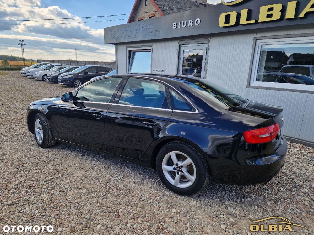 Audi A4 Limousine - 5