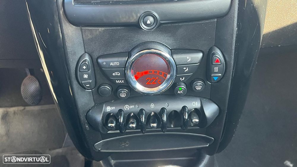 MINI Countryman One D - 7