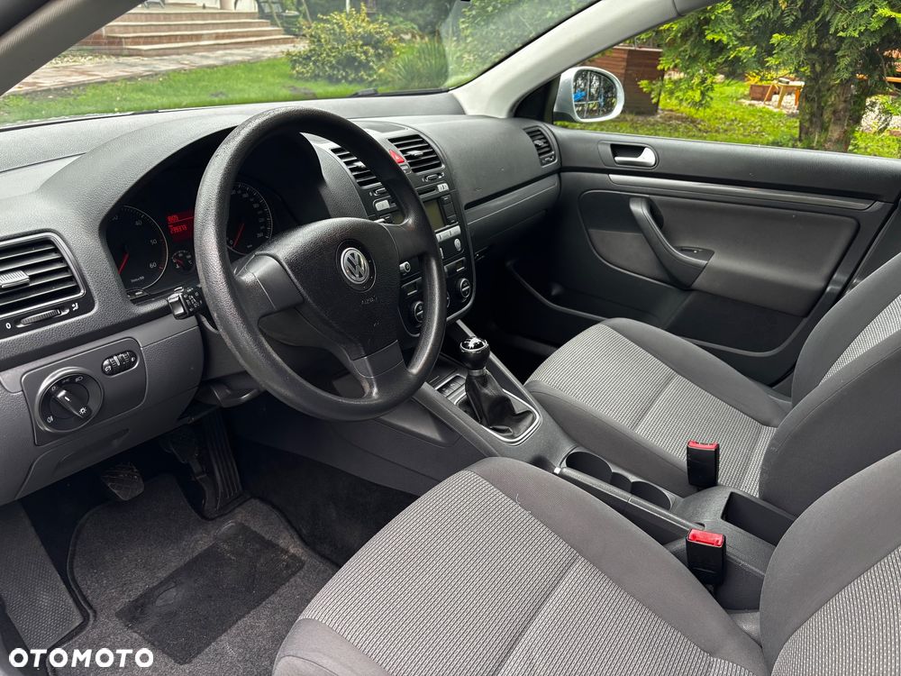 Volkswagen Golf 1.9 TDI DPF Trendline - 12