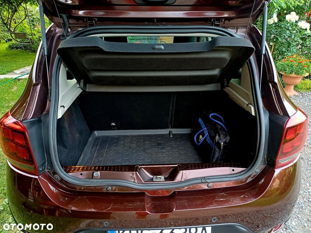 Dacia Sandero Stepway TCe 90 (S&S) Prestige - 8