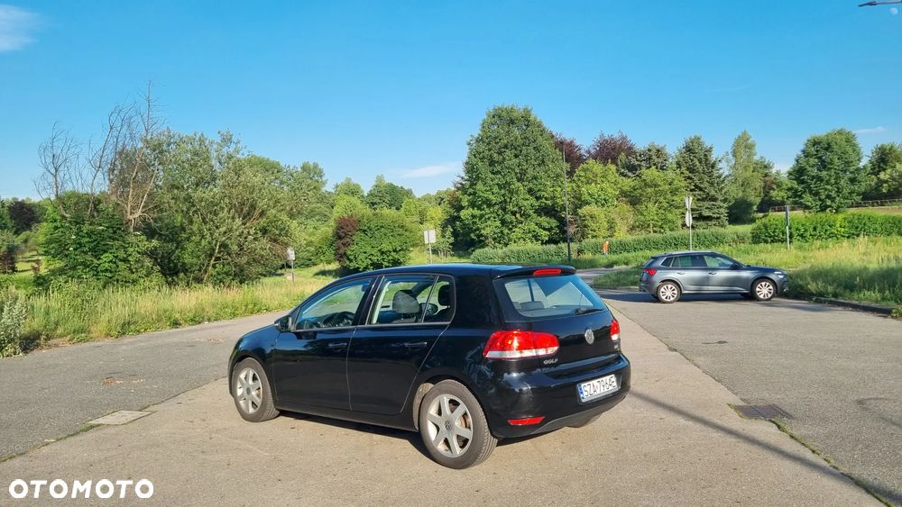 Volkswagen Golf - 3