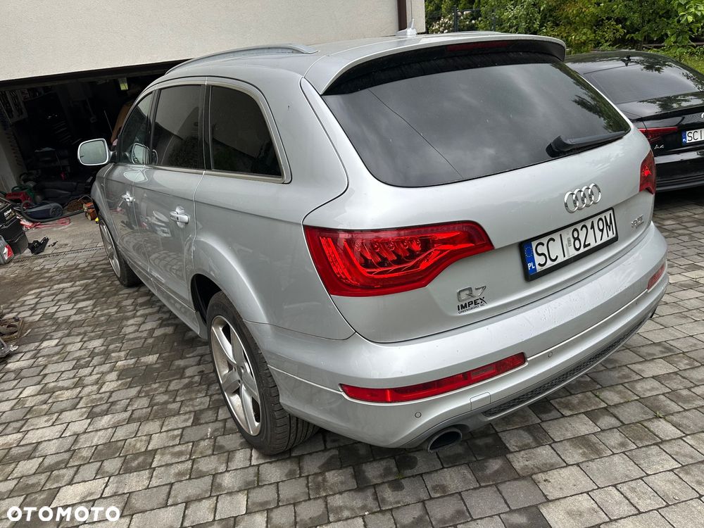 Audi Q7 - 4