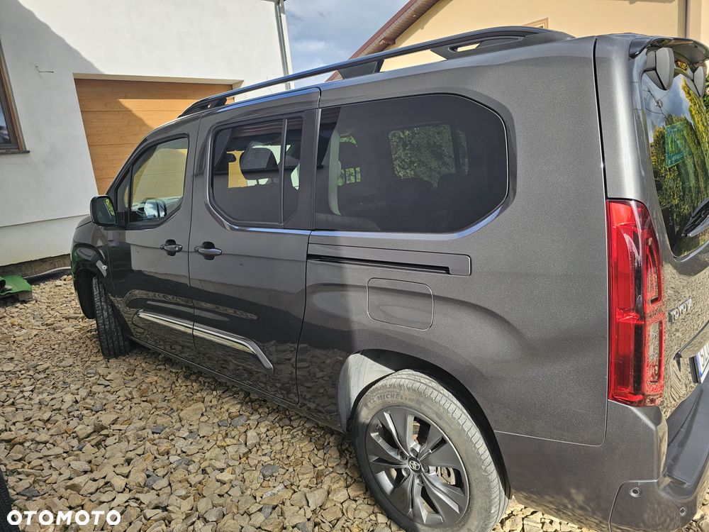 Toyota Proace City Verso Long 1.5 D-4D Family - 3