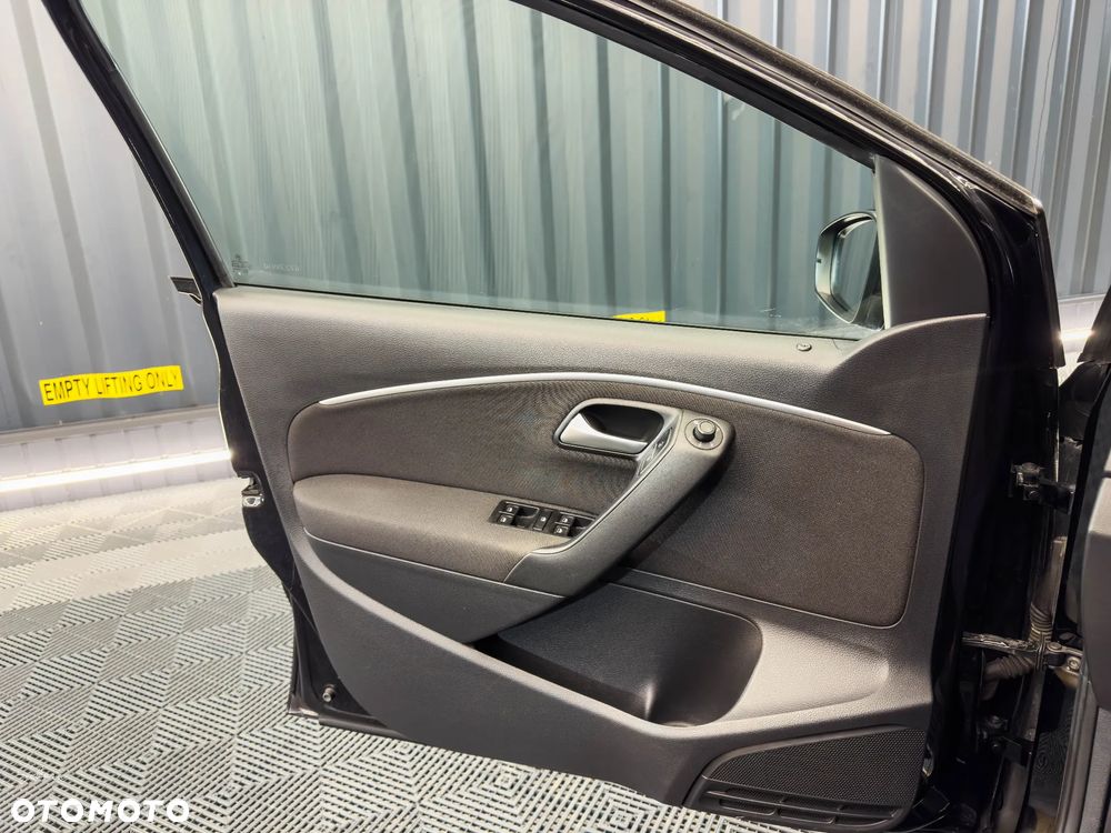 Volkswagen Polo - 28