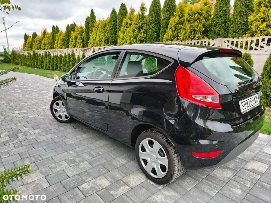 Ford Fiesta 1.25 Trend Edition - 7