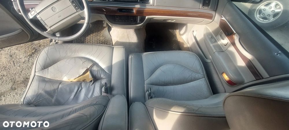 Mercury Marquis - 15