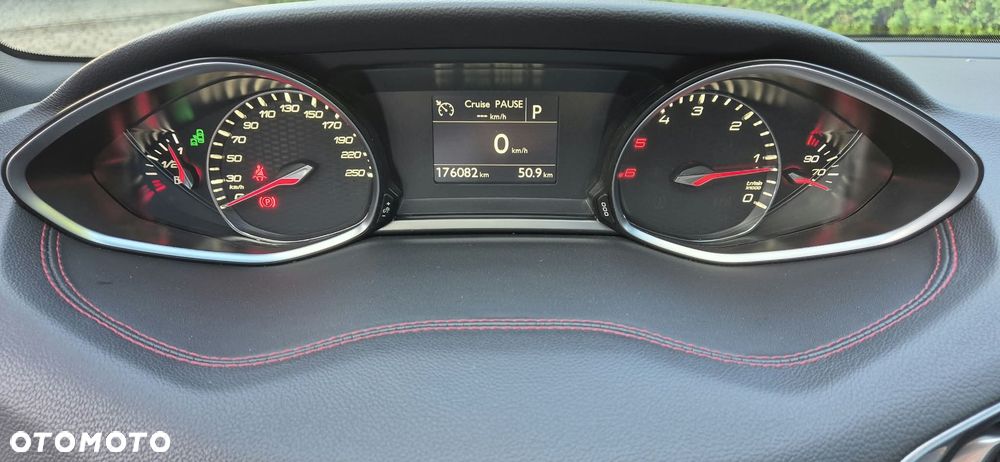 Peugeot 308 - 5