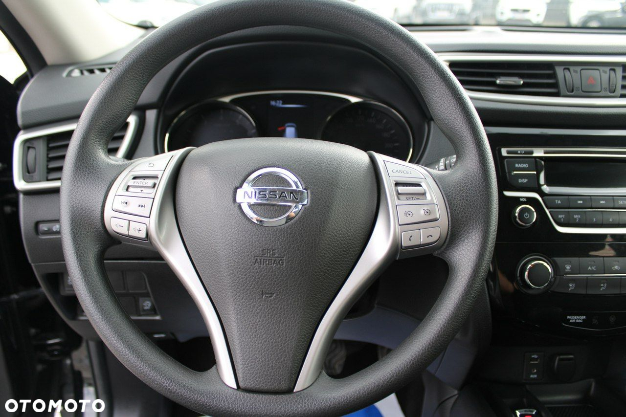 Nissan X-Trail - 25