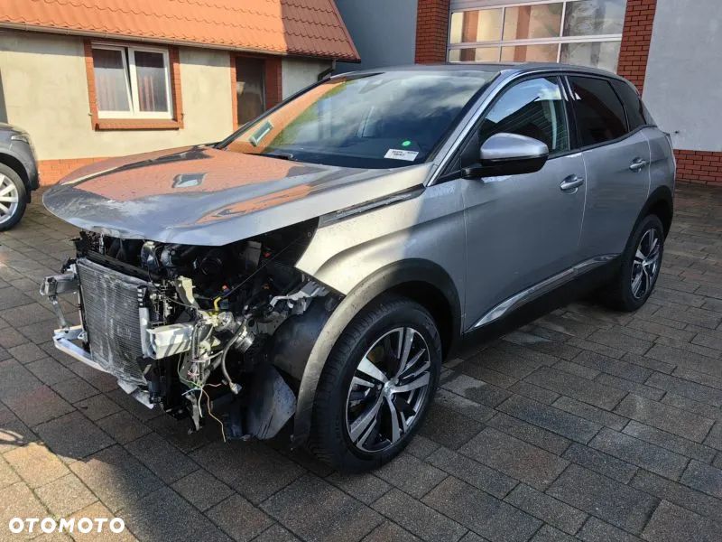 Peugeot 3008 1.5 BlueHDi Allure Pack S&S EAT8 - 3