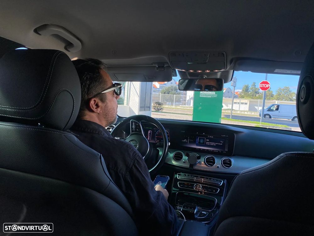 Mercedes-Benz E 300 - 4