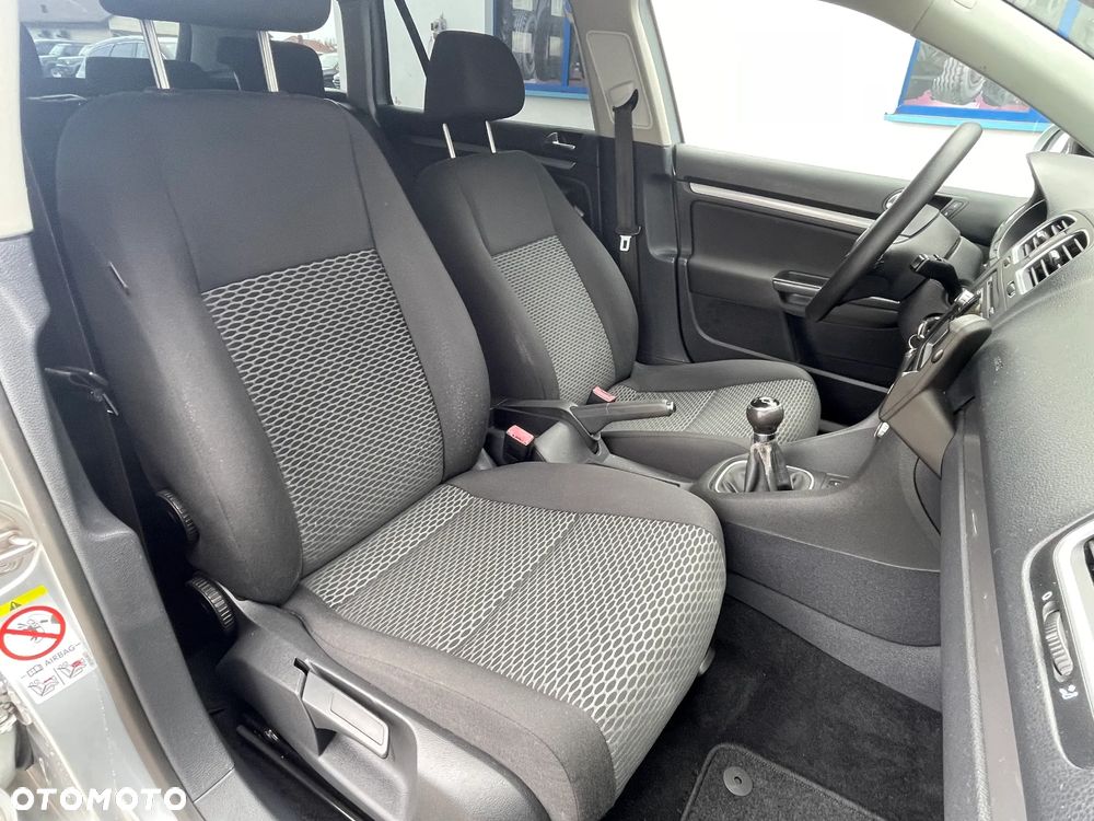 Volkswagen Golf 1.6 TDI DPF Trendline - 20