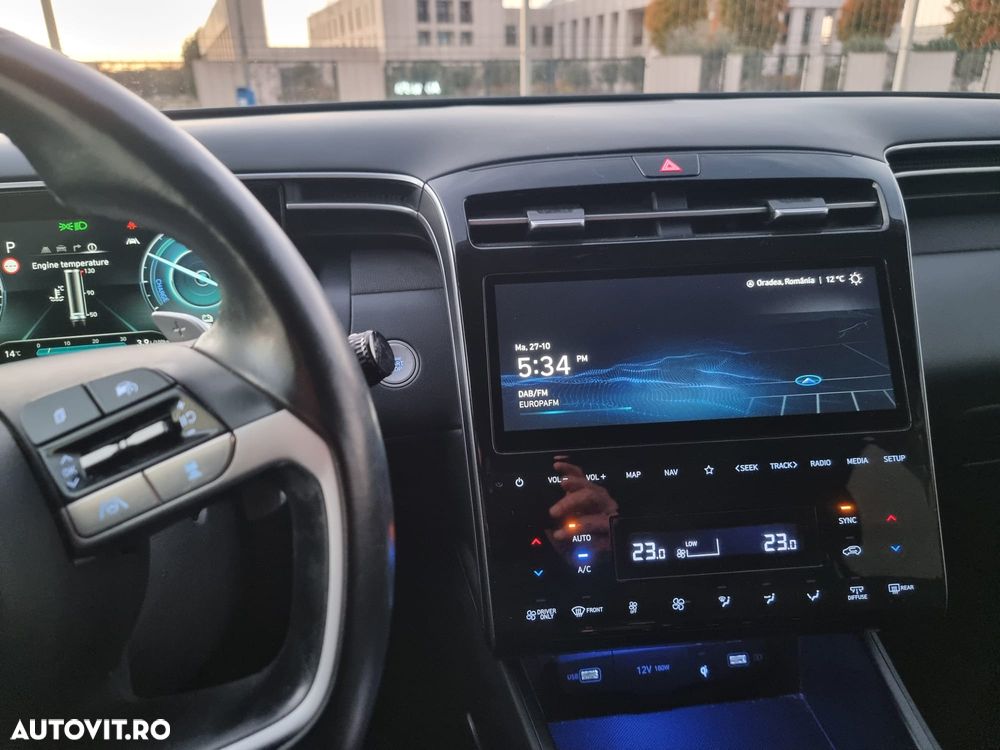 Hyundai Tucson - 37