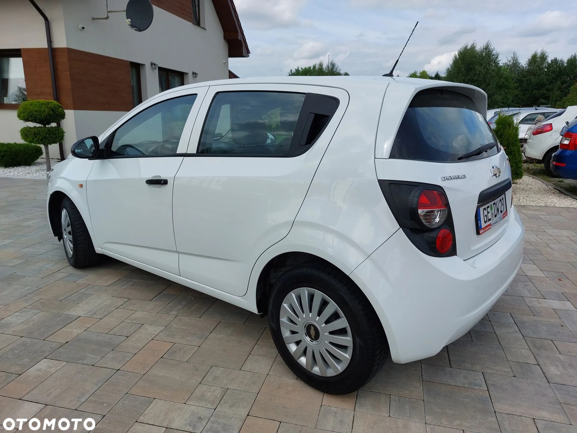 Chevrolet Aveo 1.2 LS - 12