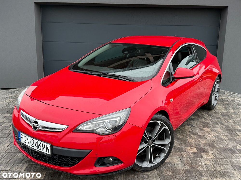 Opel Astra 1.6 Turbo Cosmo - 2