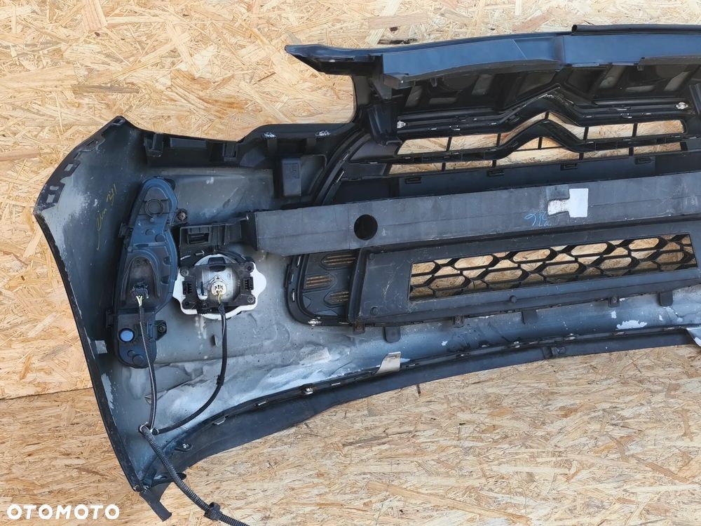 Citroen DS3 10-16r zderzak przód przedni LED - 4