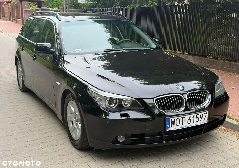 BMW Seria 5 525d - 9