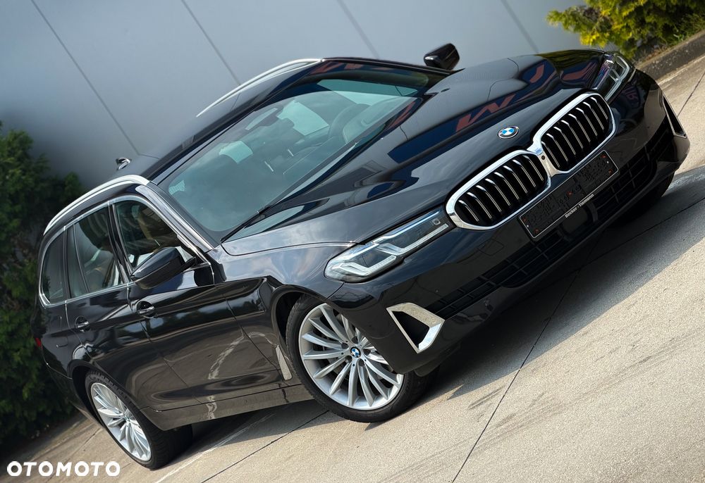 BMW Seria 5 540d xDrive mHEV Luxury Line - 10