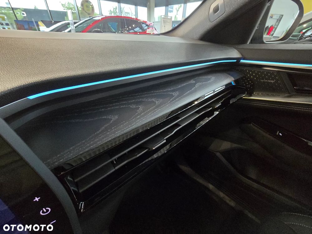 Renault Espace 1.2 E-Tech Full Hybrid 200 Iconic MMT 5os - 20