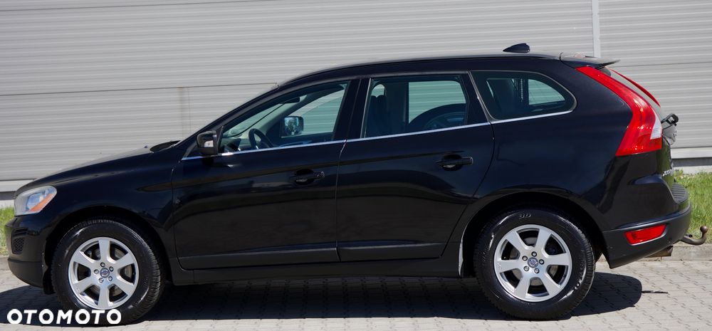 Volvo XC 60 D4 Momentum - 7