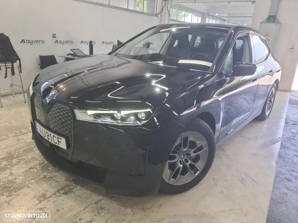 BMW iX xDrive 40 - 1