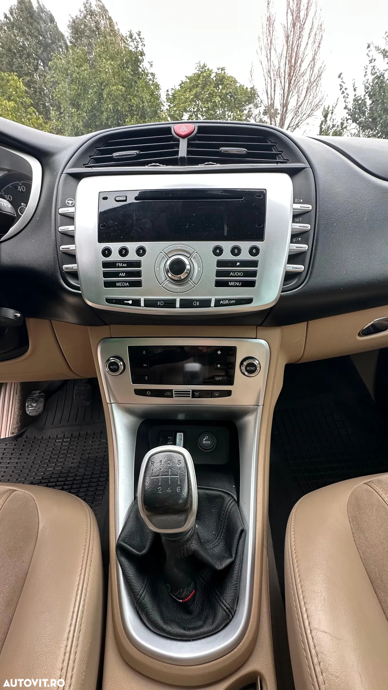 Lancia Delta - 24
