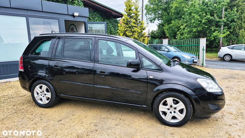 Opel Zafira 1.6 Cosmo EU5 - 9