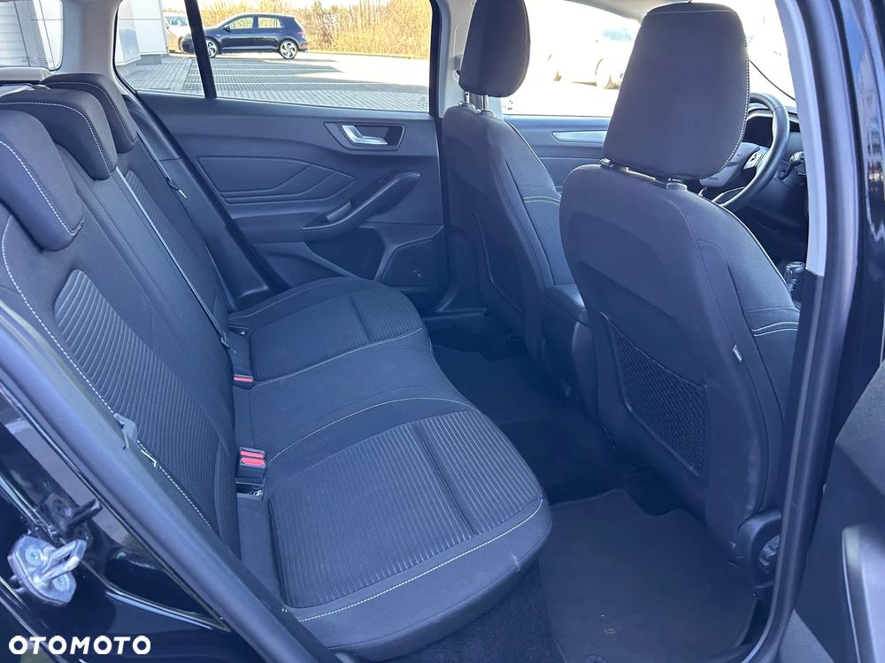 Ford Focus 1.0 EcoBoost Titanium - 9
