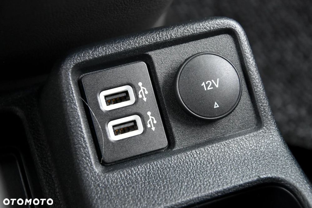 Ford Tourneo Connect 1.5 EcoBlue Start-Stop Titanium - 30
