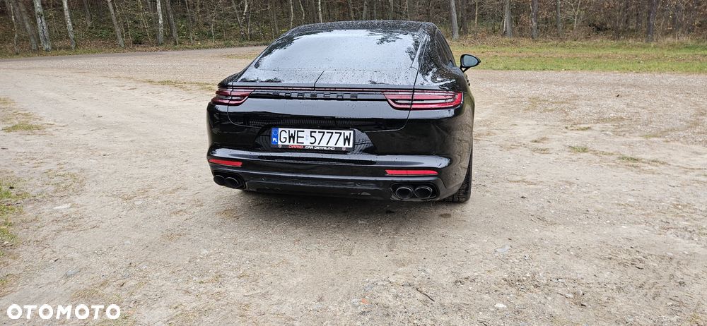 Porsche Panamera Turbo - 34
