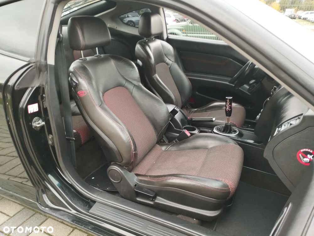 Hyundai Coupe - 22