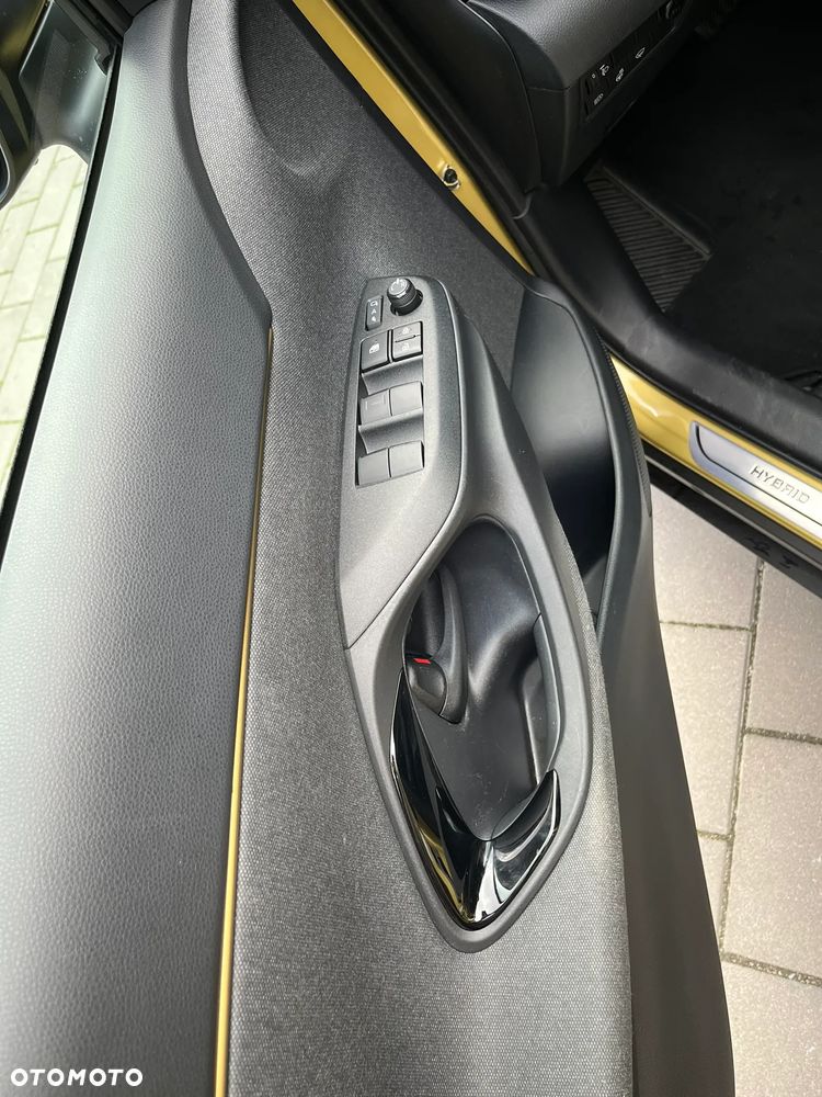 Toyota Yaris Cross Hybrid 1.5 Adventure - 12