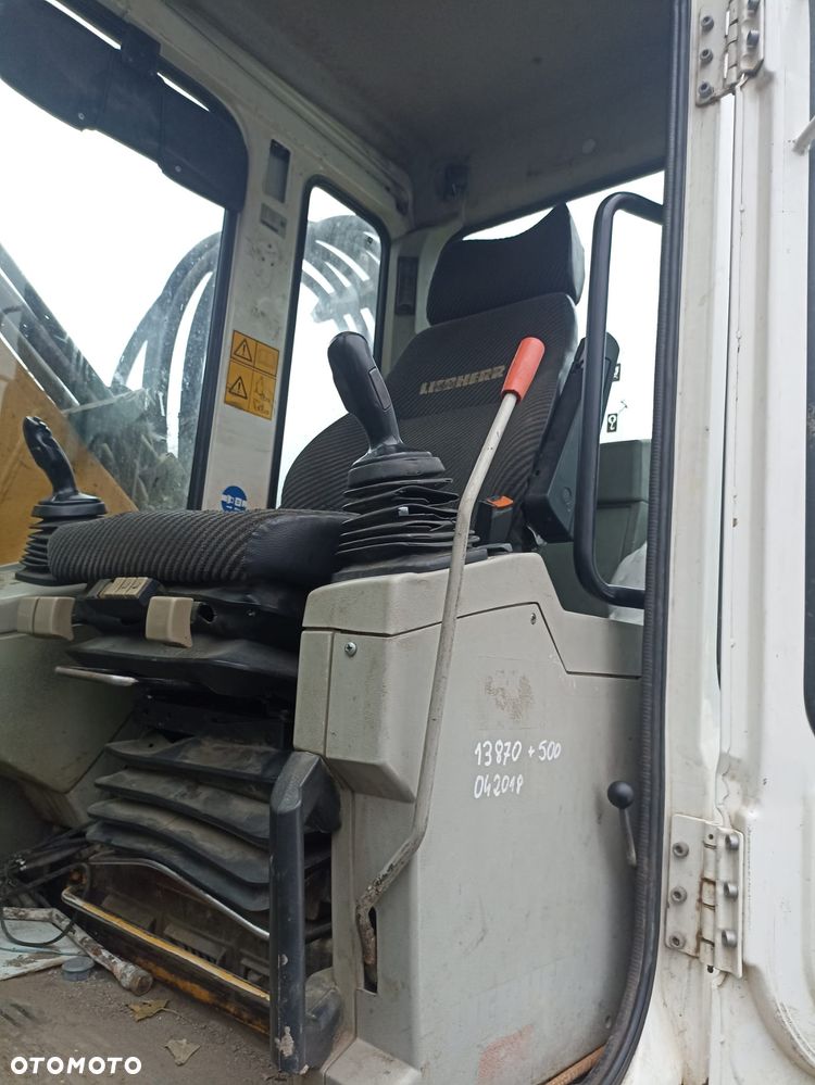 Liebherr R 924 B HDSL - 8