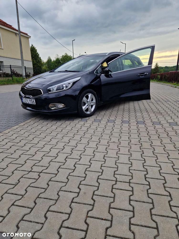 Kia Ceed 1.6 GDI Dream-Team Edition - 7