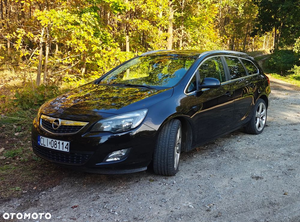 Opel Astra 2011 photo 5