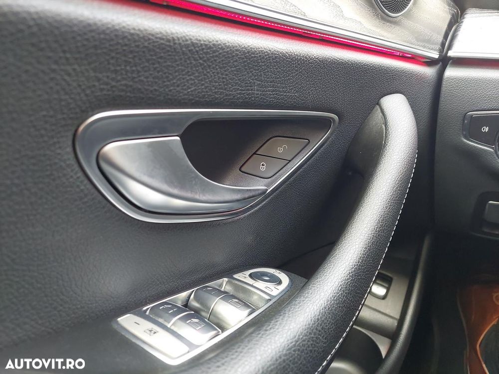 Mercedes-Benz E 220 d Aut. - 18