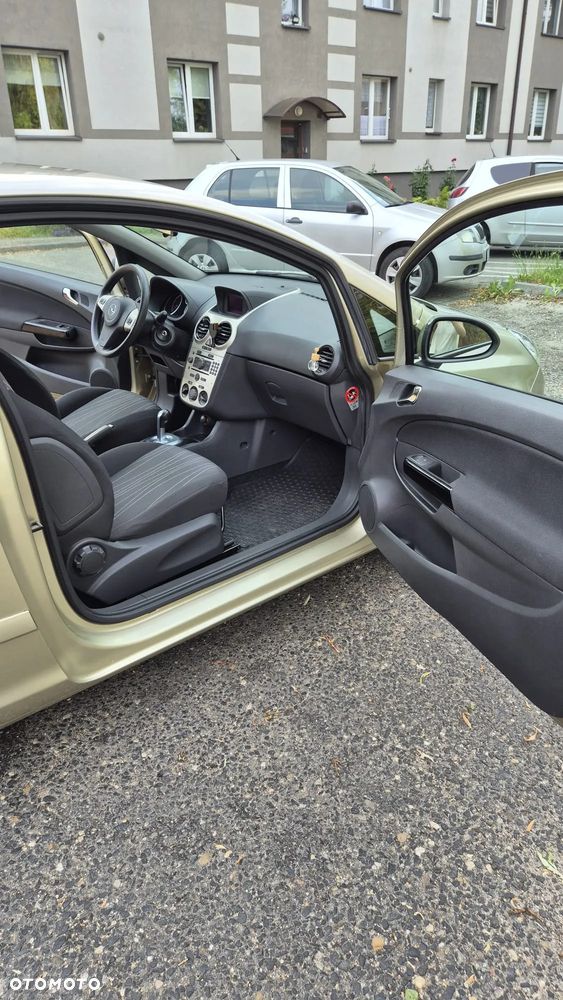 Opel Corsa 1.2 16V Enjoy EasyTronic - 8
