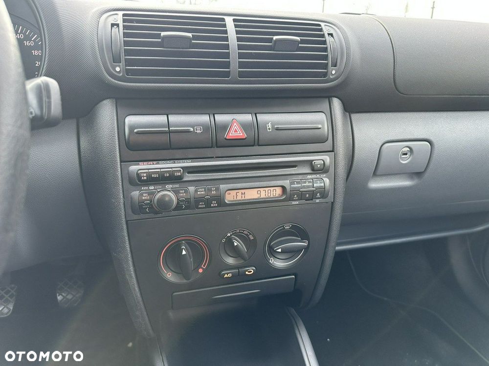 Seat Leon 1.6 Stella - 17