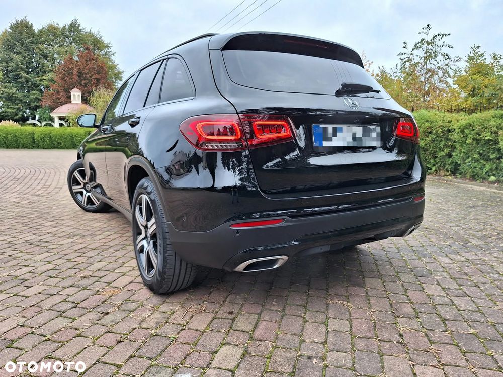 Mercedes-Benz GLC 220 d 4Matic 9G-TRONIC AMG Line - 7