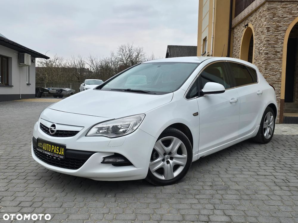 Opel Astra 1.4 Turbo - 2