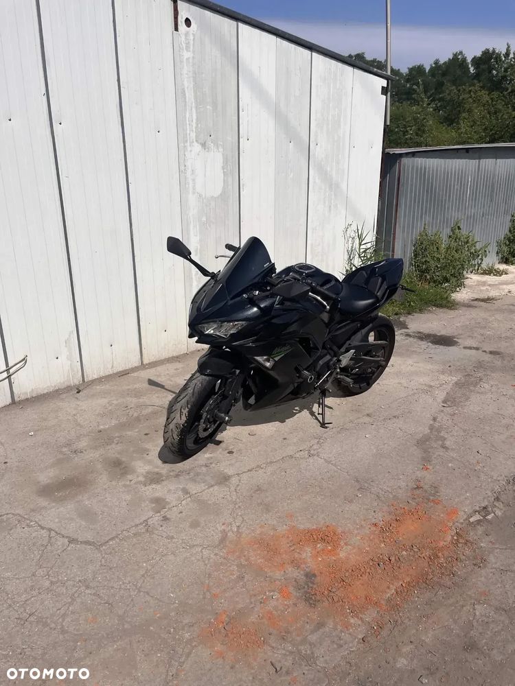 Kawasaki Ninja - 7