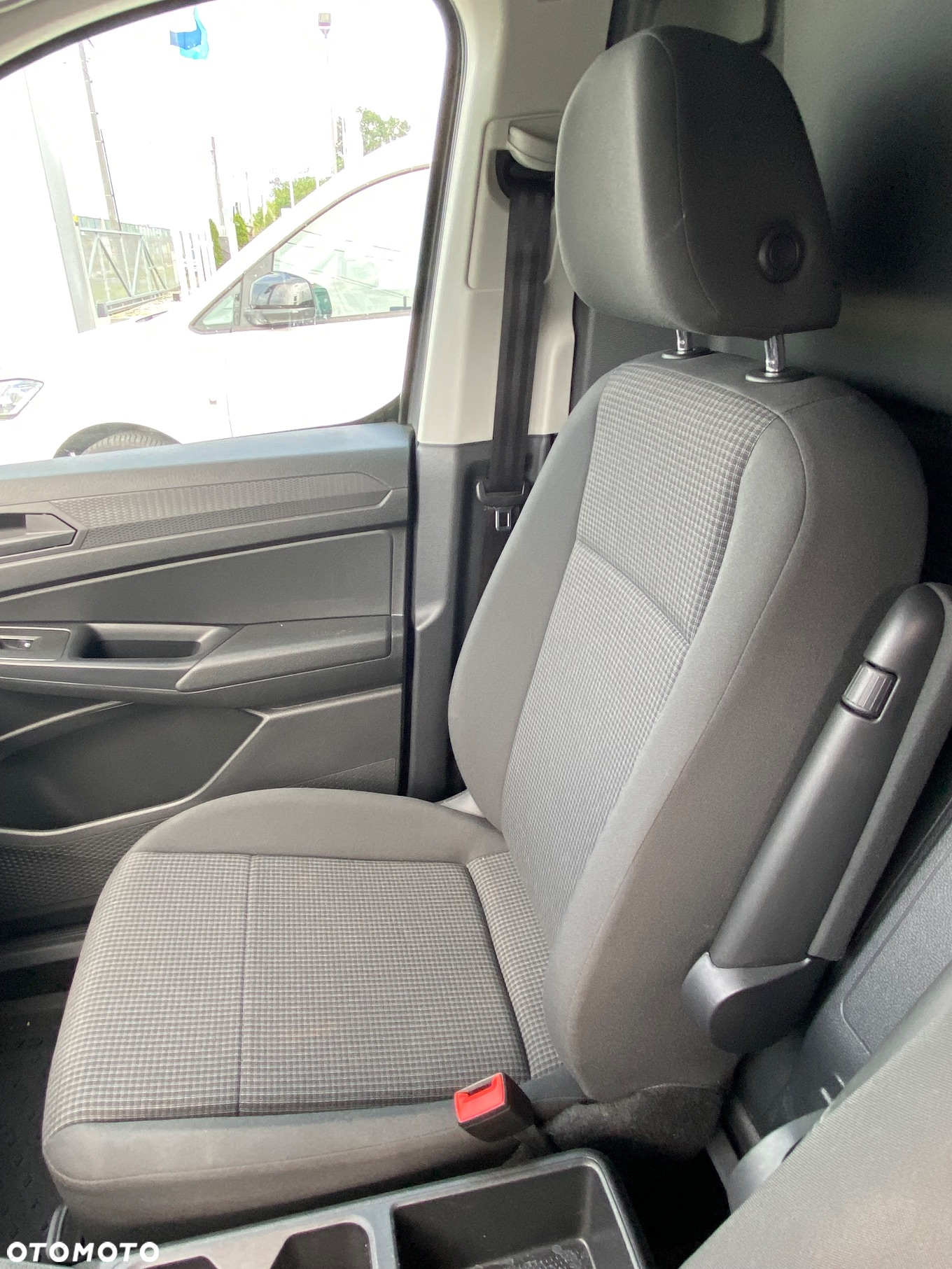 Volkswagen Caddy - 19