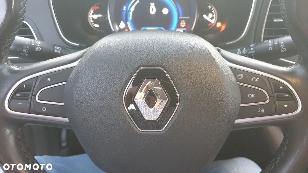 Renault Megane TCe 140 GPF BOSE EDITION - 27