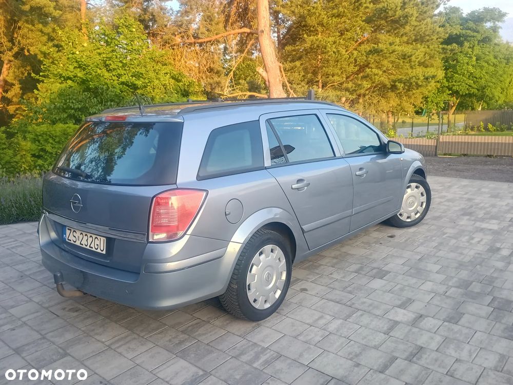 Opel Astra 1.4 - 4